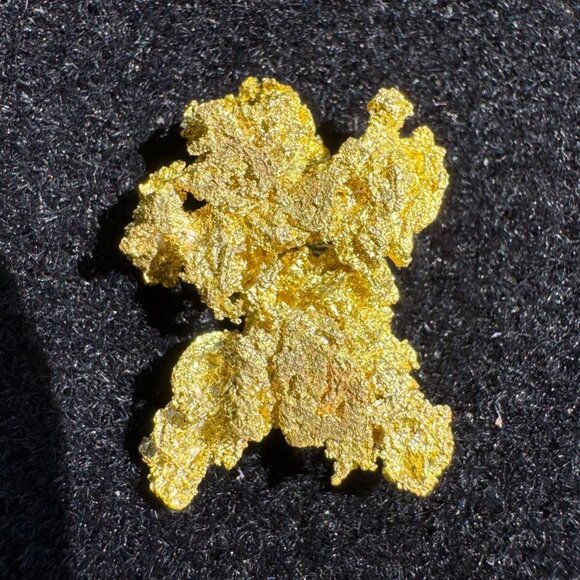 Gold Crystal Nugget Specimen - Grass Valley, California - 3.4 grams - Picture 3 of 10